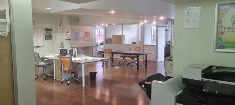 To Let commercial Property for Rent in Mowbray Western Cape